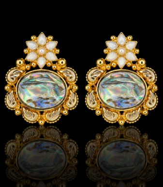 Pearl Élan Earrings